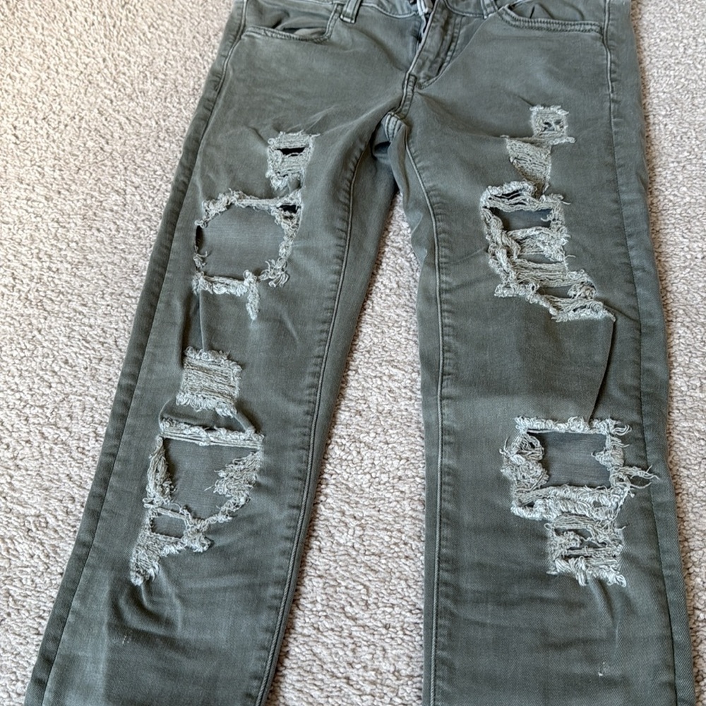 American Eagle Womens Distressed Super Stretch Jeggings, Olive Green, Size 4 - Picture 2 of 6